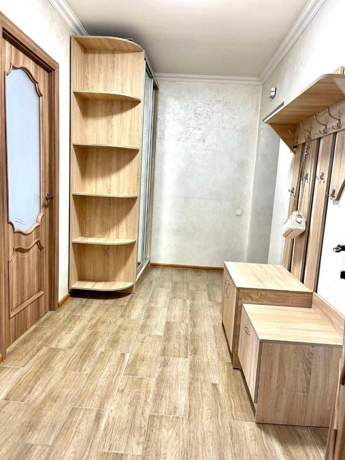 Atlant Luxury Family Apart Поряд З Тц Депот, Безконтактне Заселення Černovice Exteriér fotografie