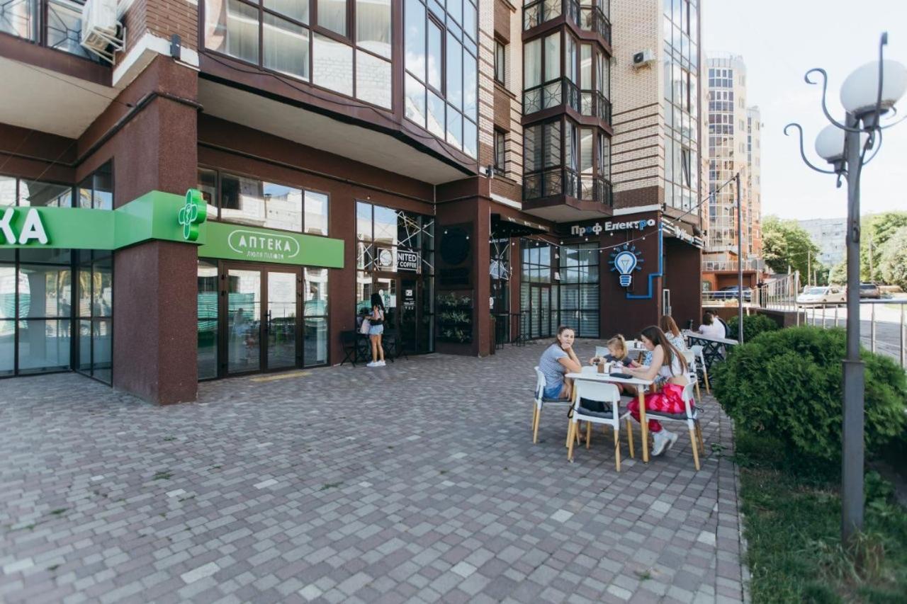 Atlant Luxury Family Apart Поряд З Тц Депот, Безконтактне Заселення Černovice Exteriér fotografie